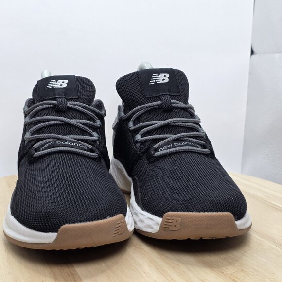 Womens Sz 7 B - New Balance Fresh Foam Roav Spikeless Golf Shoes Black Sneakers - Picture 2 of 9